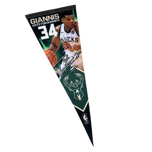 Giannis Antetokounmpo pennant Milwaukee Bucks Pennant - Picture 1 of 7